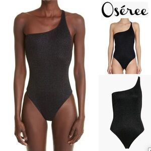 Lumière Asymmetric One-Shoulder One-Piece Swimsuit
Oséree in Black sz M 250$